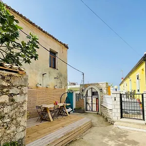 https://guesthouse-near-the-castle-of.albaniahotels.org